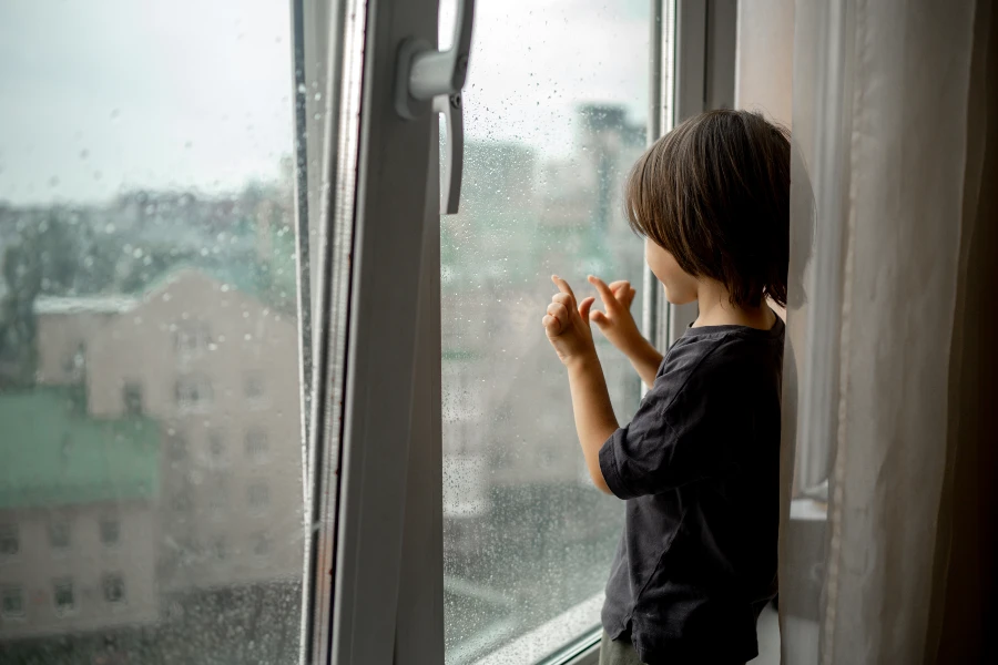 Het volgen van de veiligheidsvoorschriften en bouwnormen helpt ook om de veiligheid te waarborgen